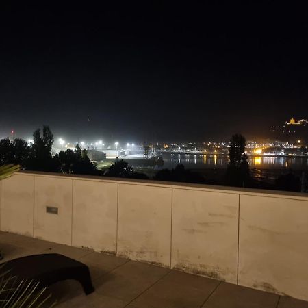 River Town View - Luxury Apartment With Jacuzzi On Terrace Viana do Castelo Buitenkant foto