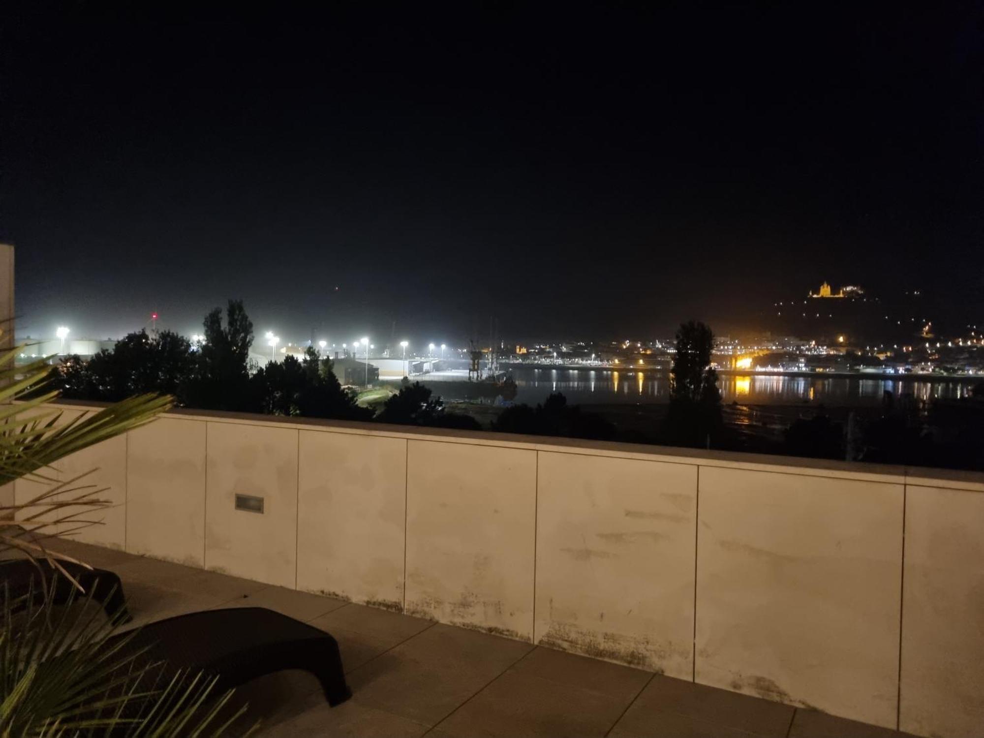 River Town View - Luxury Apartment With Jacuzzi On Terrace Viana do Castelo Buitenkant foto