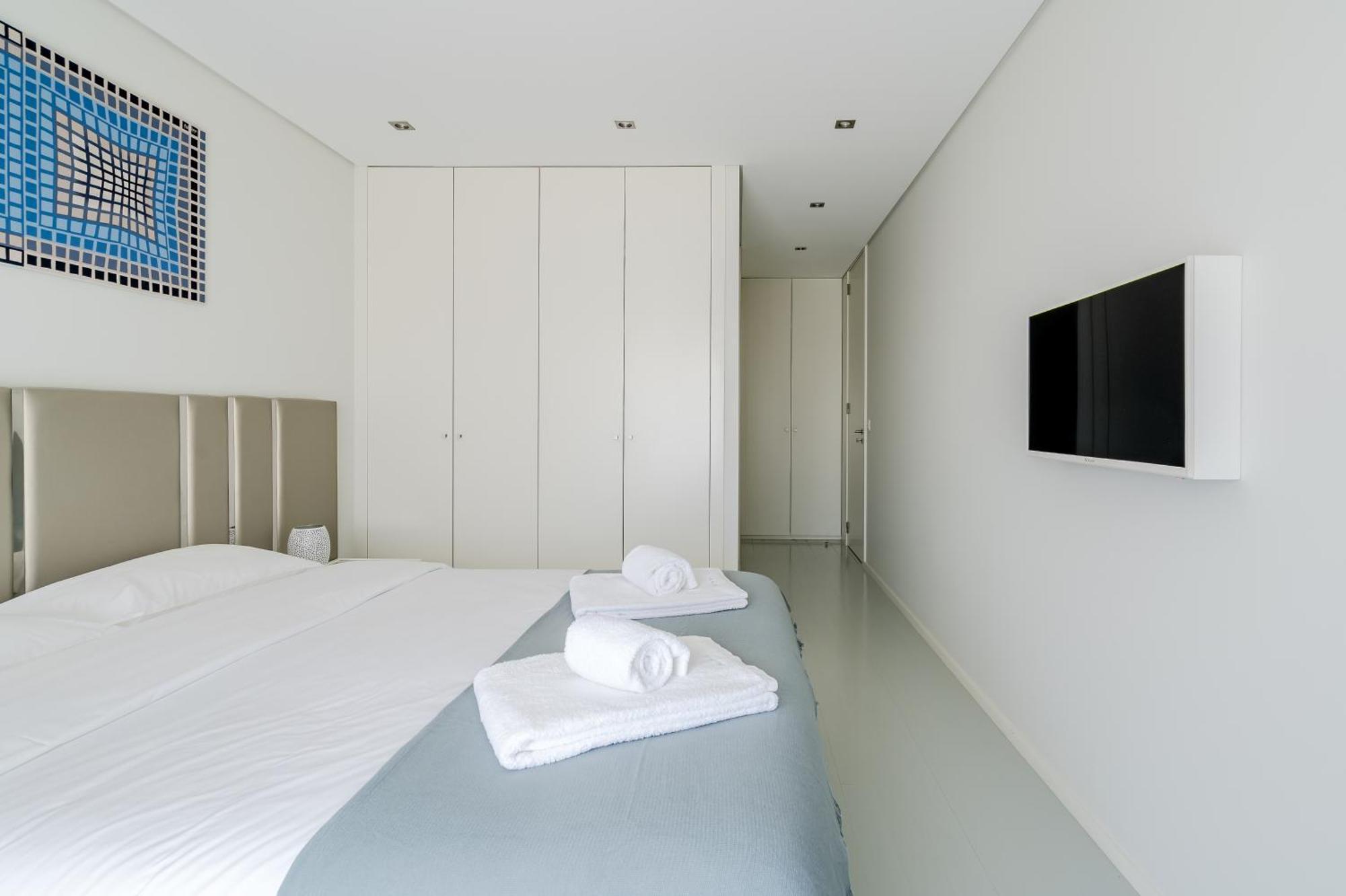 River Town View - Luxury Apartment With Jacuzzi On Terrace Viana do Castelo Buitenkant foto